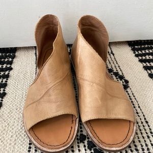Free people tan sandals